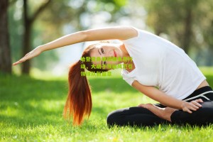 搜狐体育官方：哈登变身休城猎头在行动，大胡子领袖风范引领球队新篇章