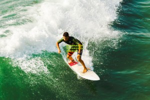 【搜狐体育首页官网】五大联赛伤病潮席卷，次数与损失双双飙升，英超成重灾区