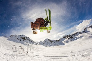 搜狐体育新闻：绿军新帅马祖拉遭驱逐 球队挂机式输球该谁背锅？